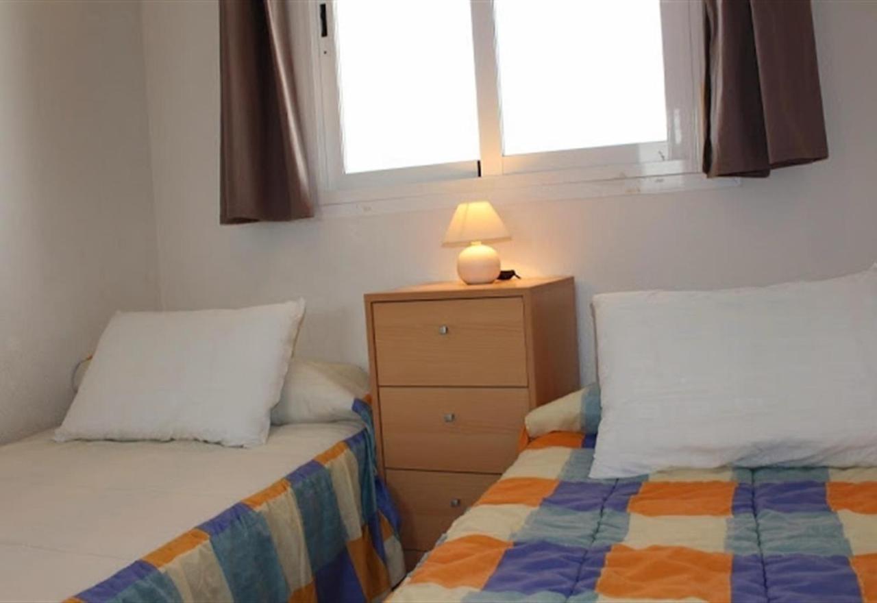 Fabulous Sunny Apartment อัลเมริมาร์ ภายนอก รูปภาพ