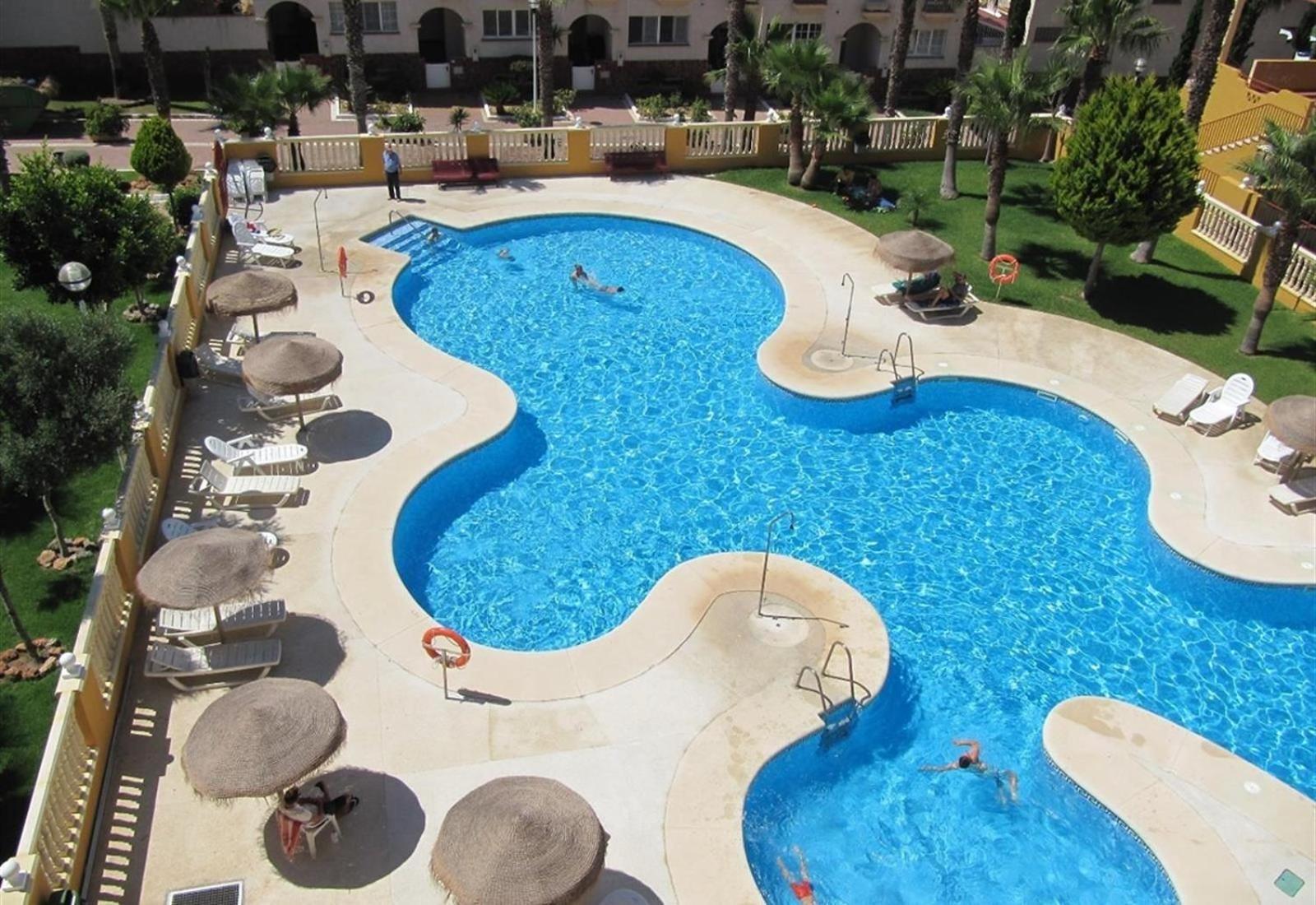 Fabulous Sunny Apartment อัลเมริมาร์ ภายนอก รูปภาพ