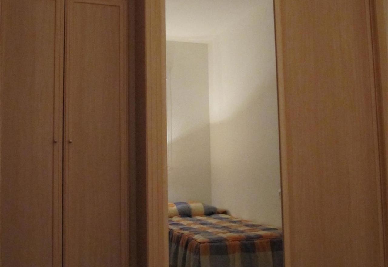 Fabulous Sunny Apartment อัลเมริมาร์ ภายนอก รูปภาพ